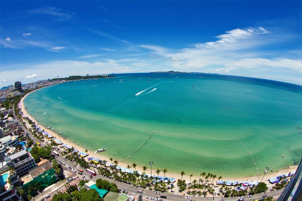 Апартаменти Ruamchok Ocean View Паттая Екстер'єр фото
